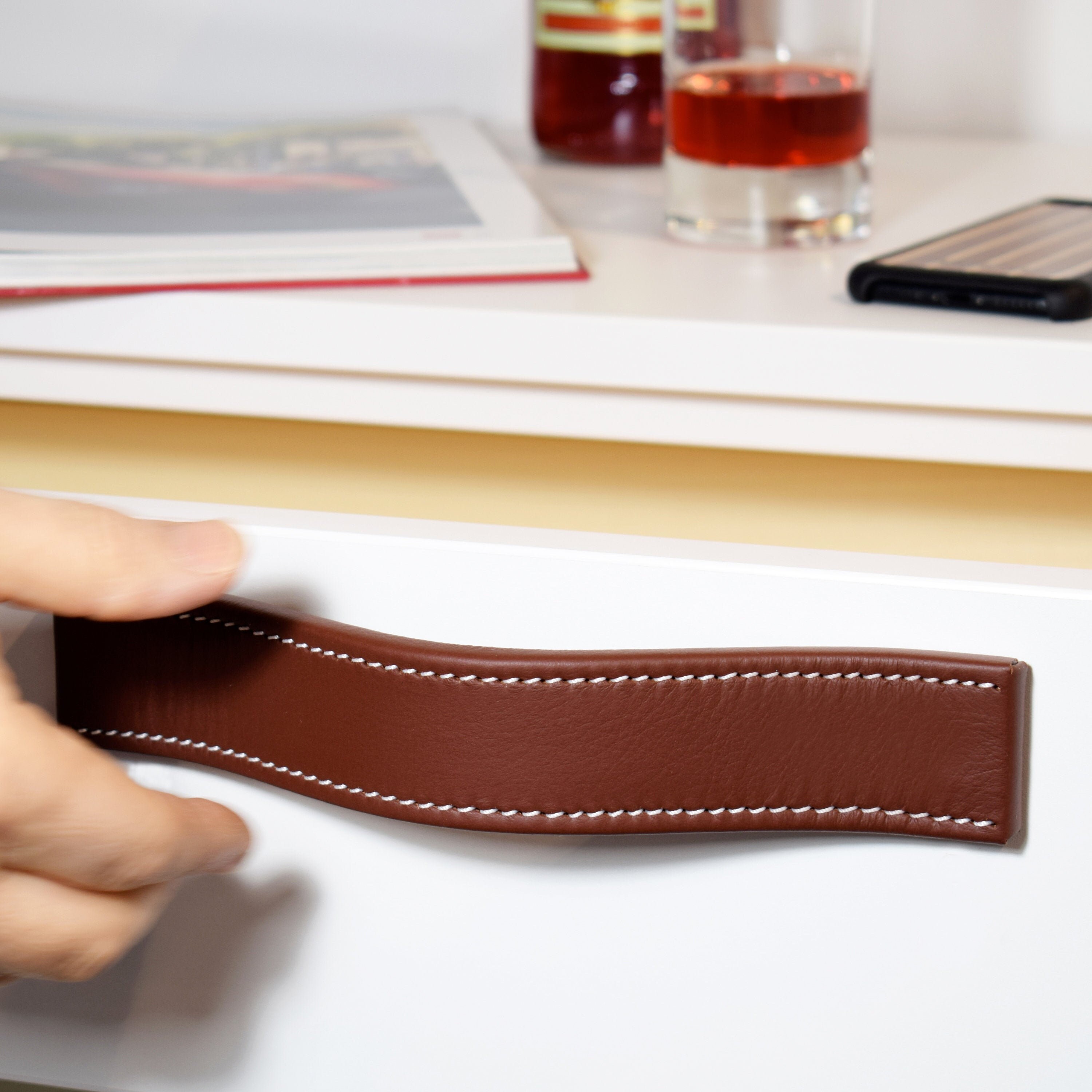 Einzigartige Möbelgriffe aus Leder Ledergriffe | Etsy