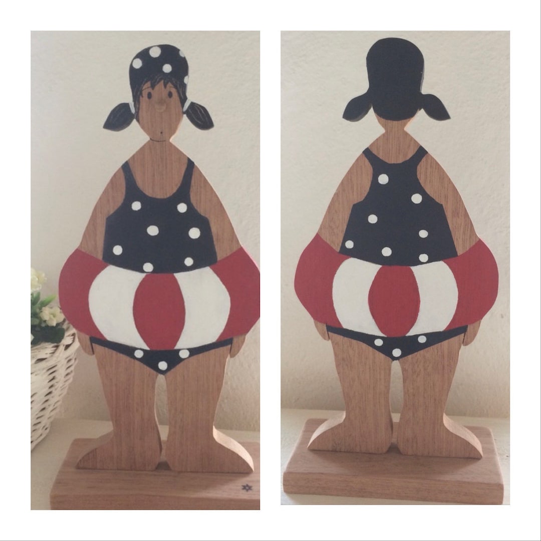 Figurine Statuette Humouristique - Femme Nageuse / Natation - Style Caricature - Neuf Sous Blister