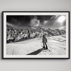 Wandbild aus der Schweiz | Landschaftsposter von Skifahrer | Schweizer Voralpen Freiburg Kunstdruck | Schweizer Berge | Wanddeko Druck