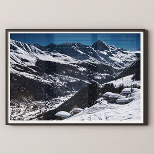 Landschaftsdruck vom Berg Dent Blanche über Evolène Dorf in den Schweizer Alpen | Wanddeko Druck | Schweizer Berge Poster