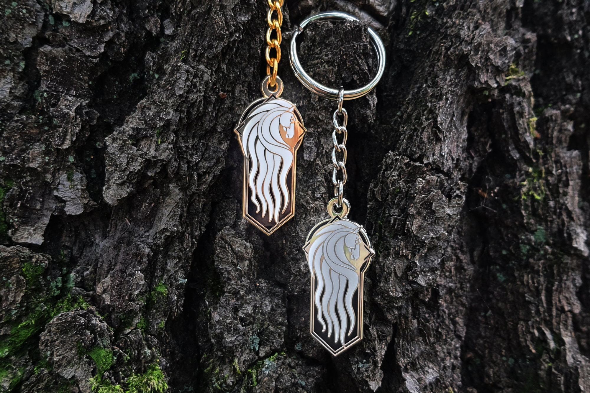 ロードオブザリング公式ジュエリーローハンの馬シルバー 925 ブローチ