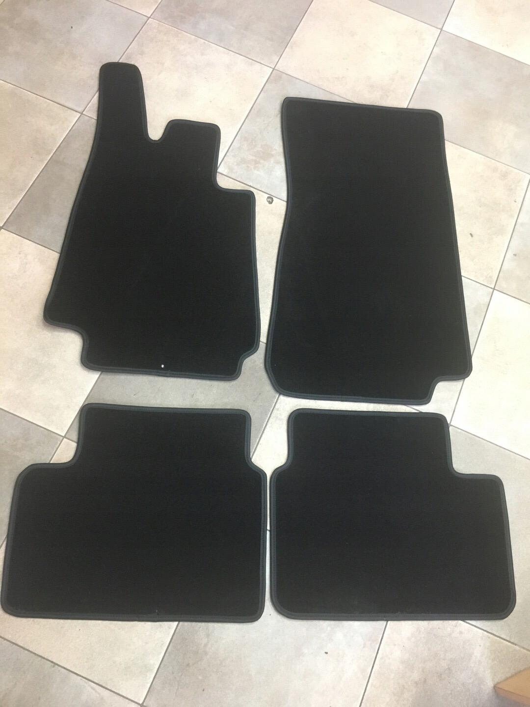 Bmw e28 floor mats deals