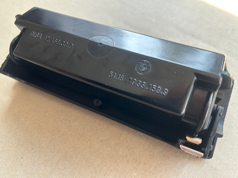 Cenicero delantero BMW E30 E24 E28 Z1 #51161911696 #1911696 #1933159 imagen 5