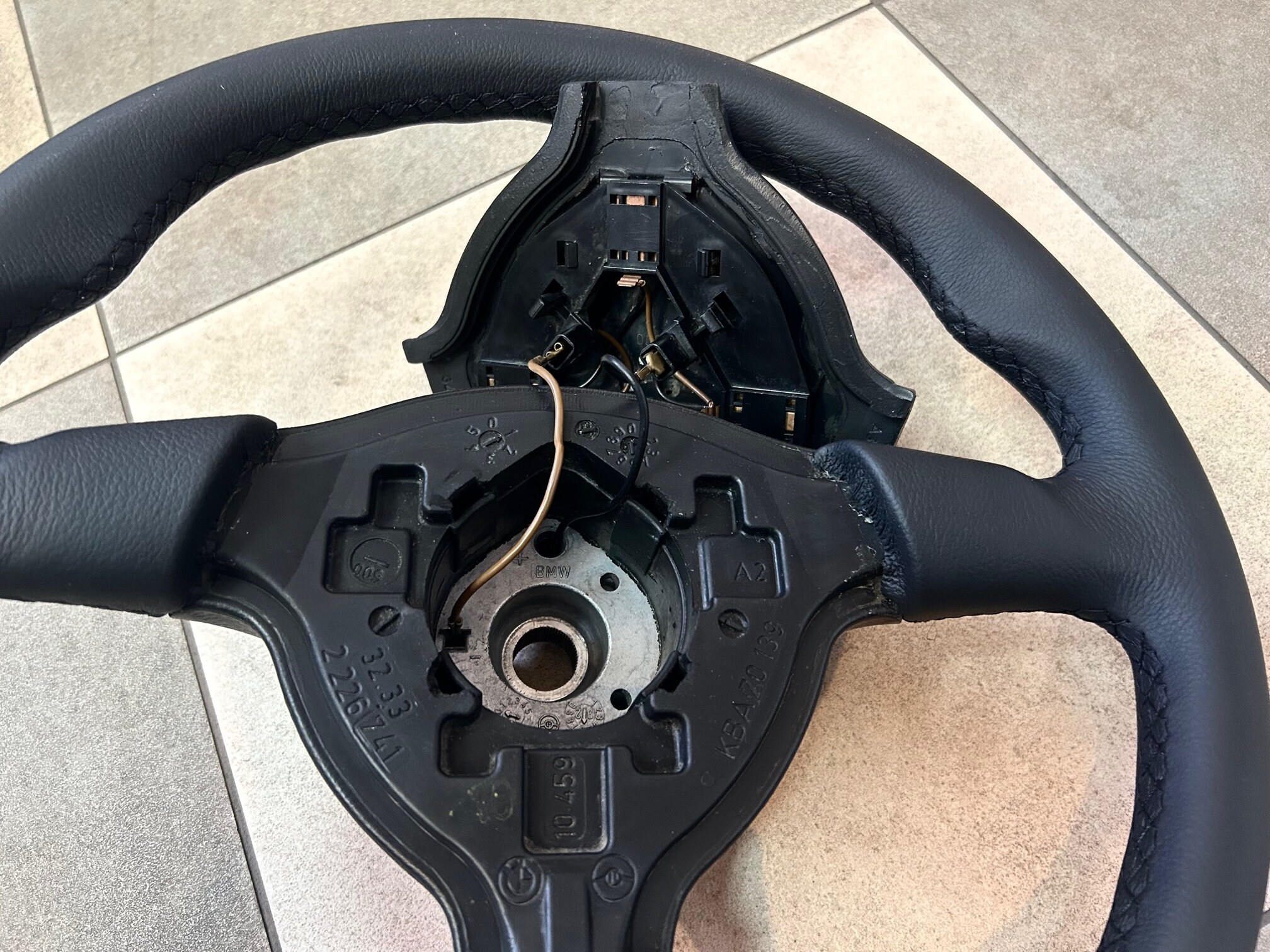 MT2 Lenkrad BMW E36 M3 M-Technik II Sport Lenkrad KBA70139  