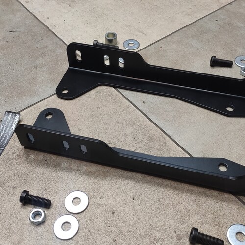2x Konsole shops Recaro BMW E30 (driver and passenger)