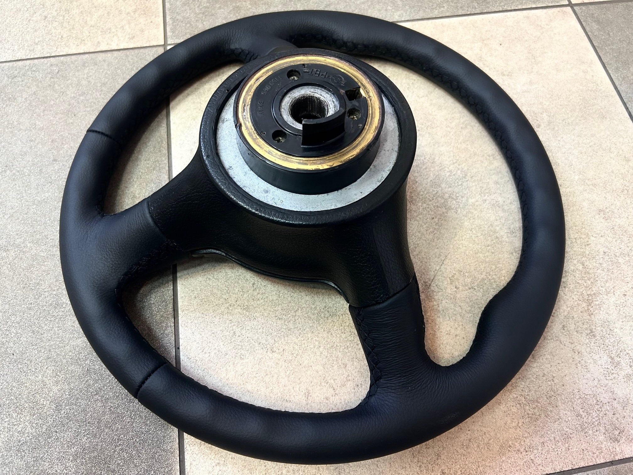 MT2 Lenkrad BMW E36 M3 M-Technik II Sport Lenkrad KBA70139  