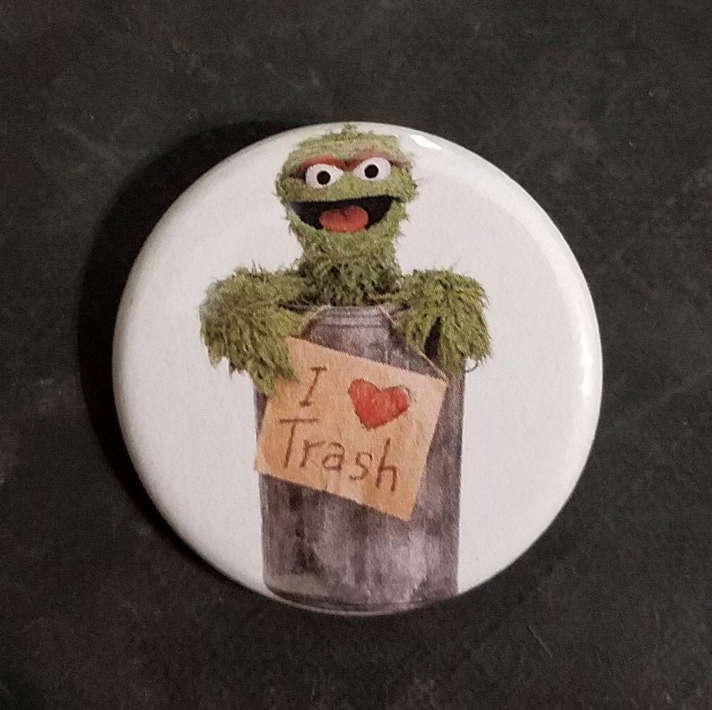 Oscar the grouch 1.25button image 0