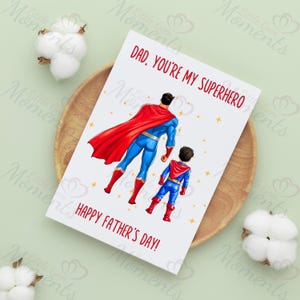 Carte personnalisée super-héros papa pour la fête des pères. Carte de voeux entièrement personnalisée pour papa, papa, grand-père. Carte à papa Teddy « Bonne fête des pères » A5
