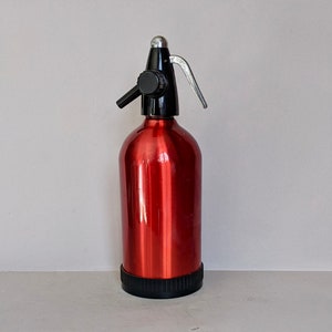 A Lovely Bright Metallic Red Vintage Classic Soda Syphon, Seltzer bottle or Soda Siphon, by SoCarb and made in Paris France