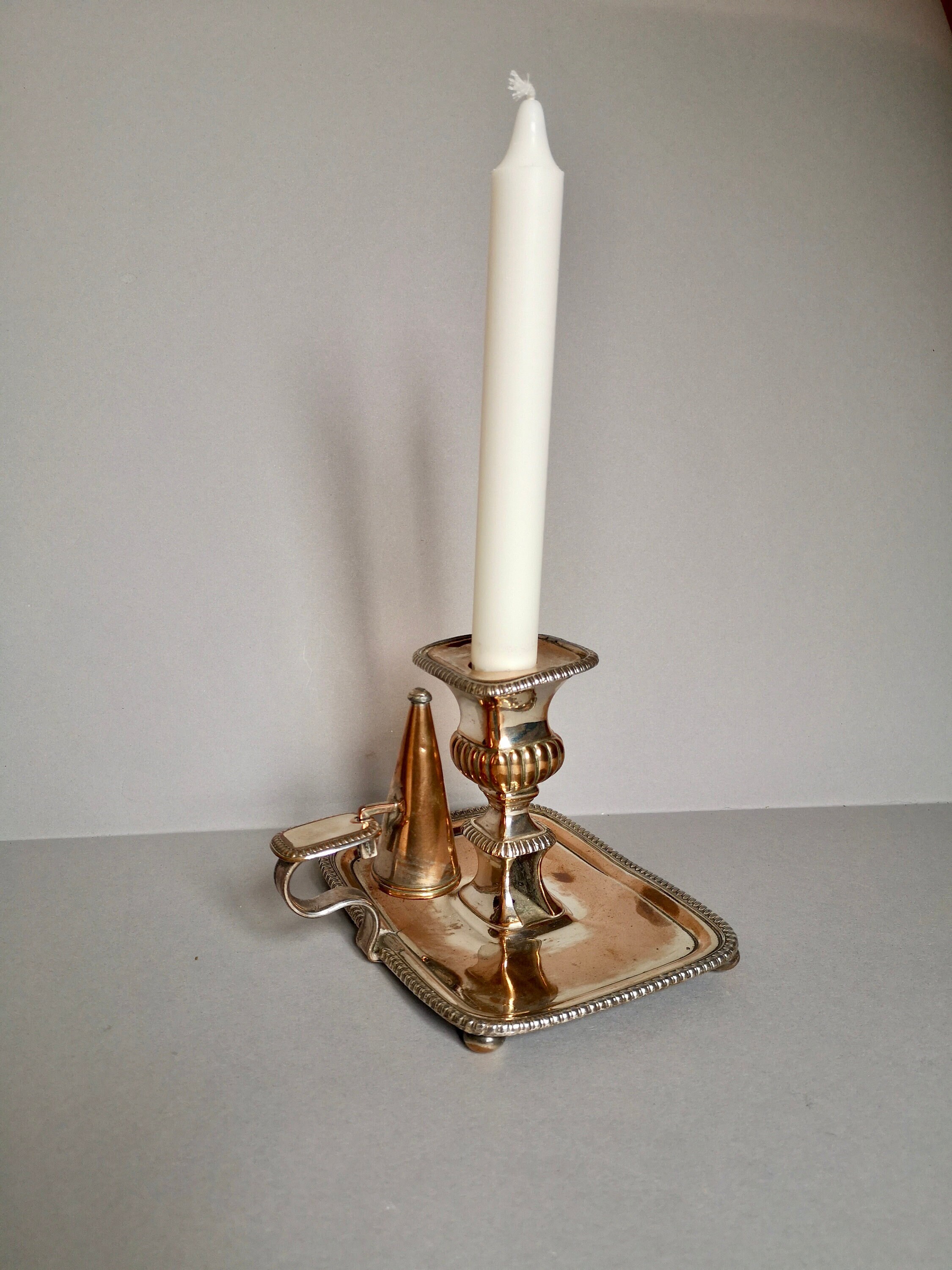 Une Belle Antiquité Victorienne Anglaise Plaquée Argent sur Cuivre Chambre à Lit Portable, Tasse Inc