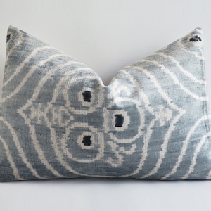 Velvet Pillow Cover, Velvet Pillow, Velvet Cushion Cover, Velvet Throw Pillow, Velvet Lumbar Pillow, gray blue 16x24