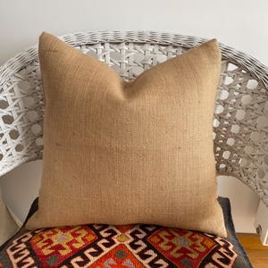 BURLAP pillow cover wholesale CUSTOM Burlap pillow cover 24x24 22x22 20x20 18x18 16x16 26x26 28x28 30x30 12x18 12x36 Lumbar Pillow Euro Sham image 6