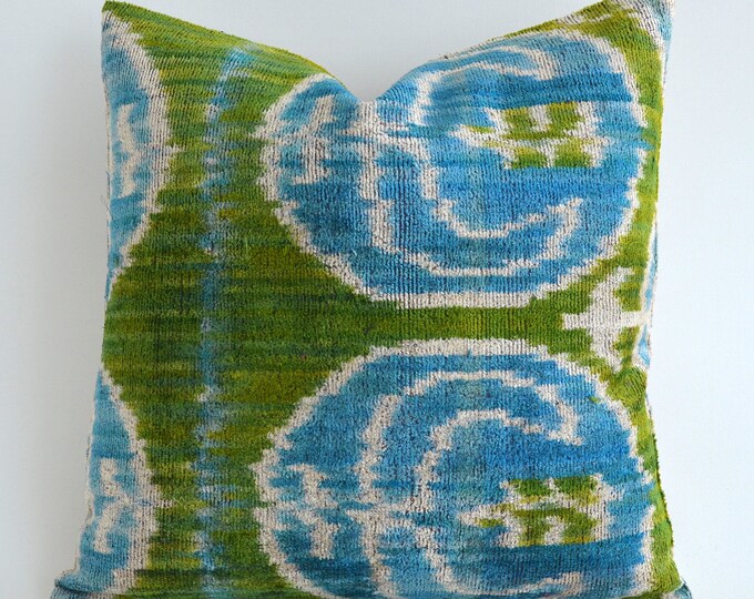 Luxury Dark Green Velvet Throw Pillows Velvet Pillow Etsy