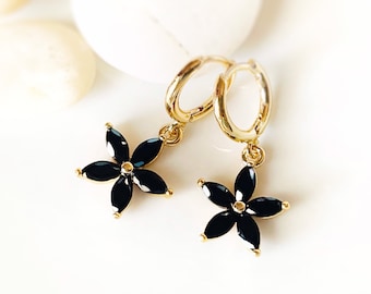Onyx flower dangle earrings in 14k gold, black flower drop earrings, gift for mom, gift for her
