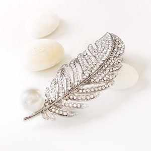 Pearl crystal pave feather brooch pin white gold plated, crystal feather silver brooch, wedding bouquet brooch, gift for her, gift for mom white gold