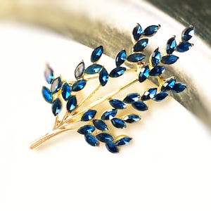 Blue sapphire tree branch brooch, tree crystal brooch pin, navy crystal brooch gold, gift for mom, gift for her
