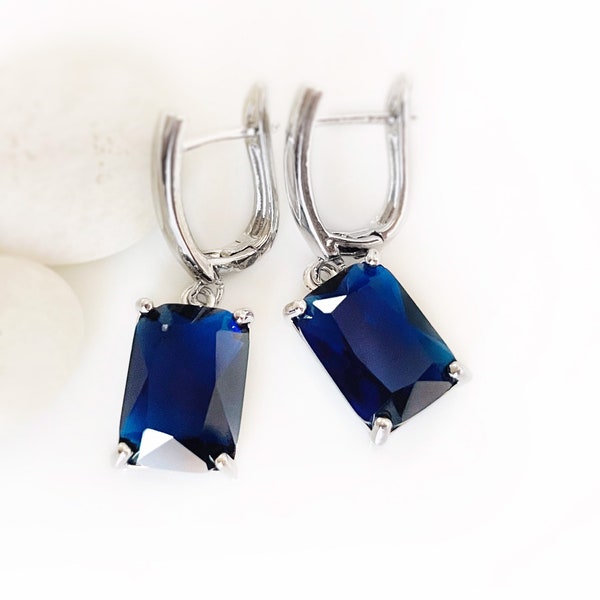 Emerald cut sapphire dangling earring, blue gemstone drop earrings, gift for her, gift for mom, September birthstone