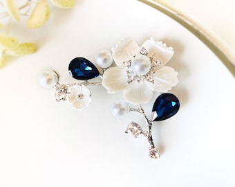 Flower Brooch Pin Creative Style Delicate Simulate Pearl Gold Plated Cocktail Banquet Gift 