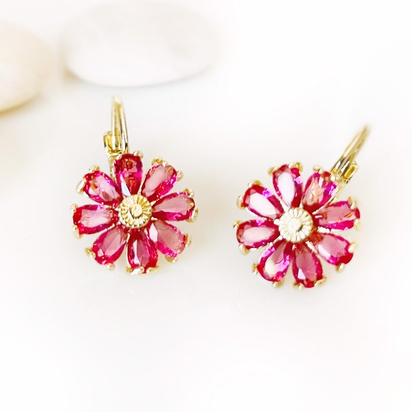 Pink tourmaline daisy dangle earrings, pink tourmaline gemstone flower earrings, October birthstone earring, gift for mom, gift for her