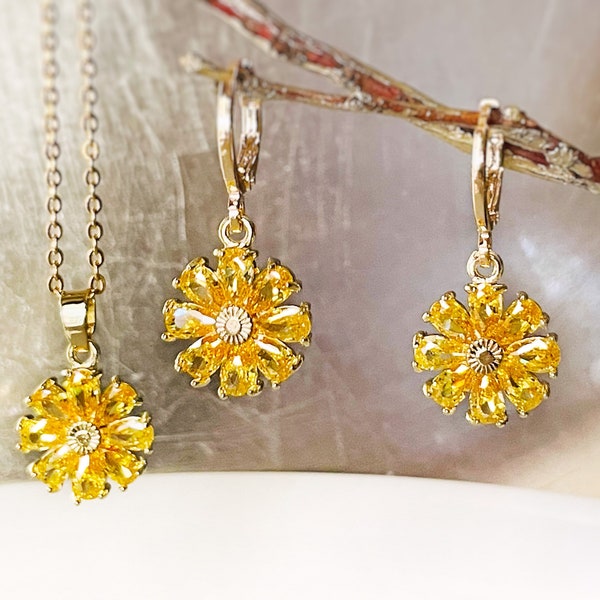 Citrine flower 2pc jewelry set, yellow gemstone daisy flower dangle earrings, citrine yellow earring necklace gift set, November birthstone