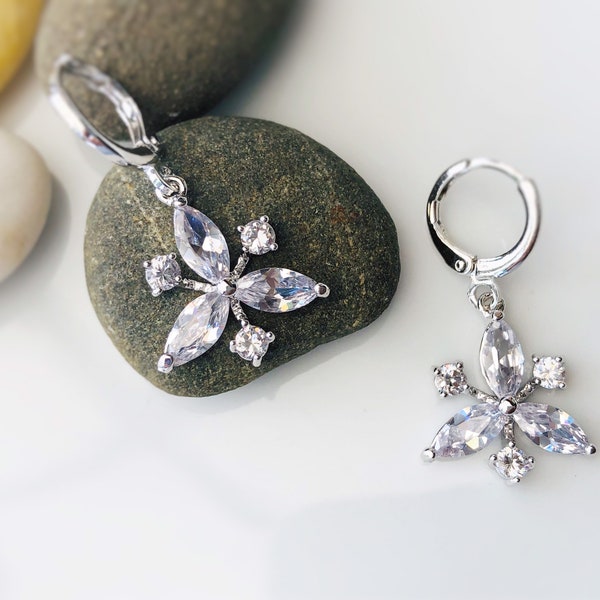 White sapphire cluster dangling earring in 18k white gold filled, snowflake drop earrings, gift for her, gift for mom