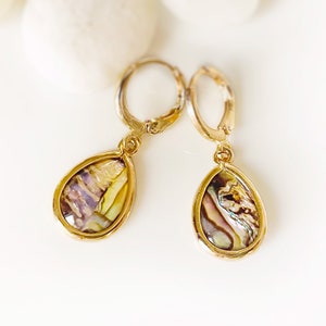 Teardrop black abalone dangle earring 14K gold, dark color abalone drop huggie earrings, gift mom, give for her