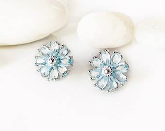 Aquamarine flower stud earrings 925 silver post, light blue gemstone daisy flower stud earring, March birthstone, gift for mom, gift for her