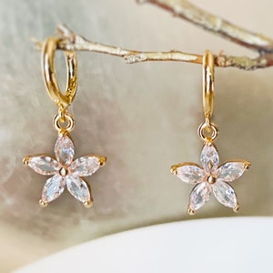 White sapphire flower dangle earrings in 14k gold, white flower drop earrings, gift for mom, gift for her, April birthstone