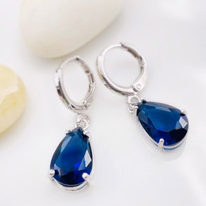 Sapphire teardrop dangle earrings, September birthstones, navy blue gemstone earrings, gift for her, gift for girl, bridesmaids earrings