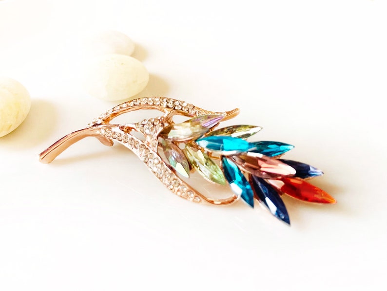 Broche fleur en cristal arc-en-ciel, broche bouquet en cristal multicolore, cadeau pour elle, cadeau pour maman image 2