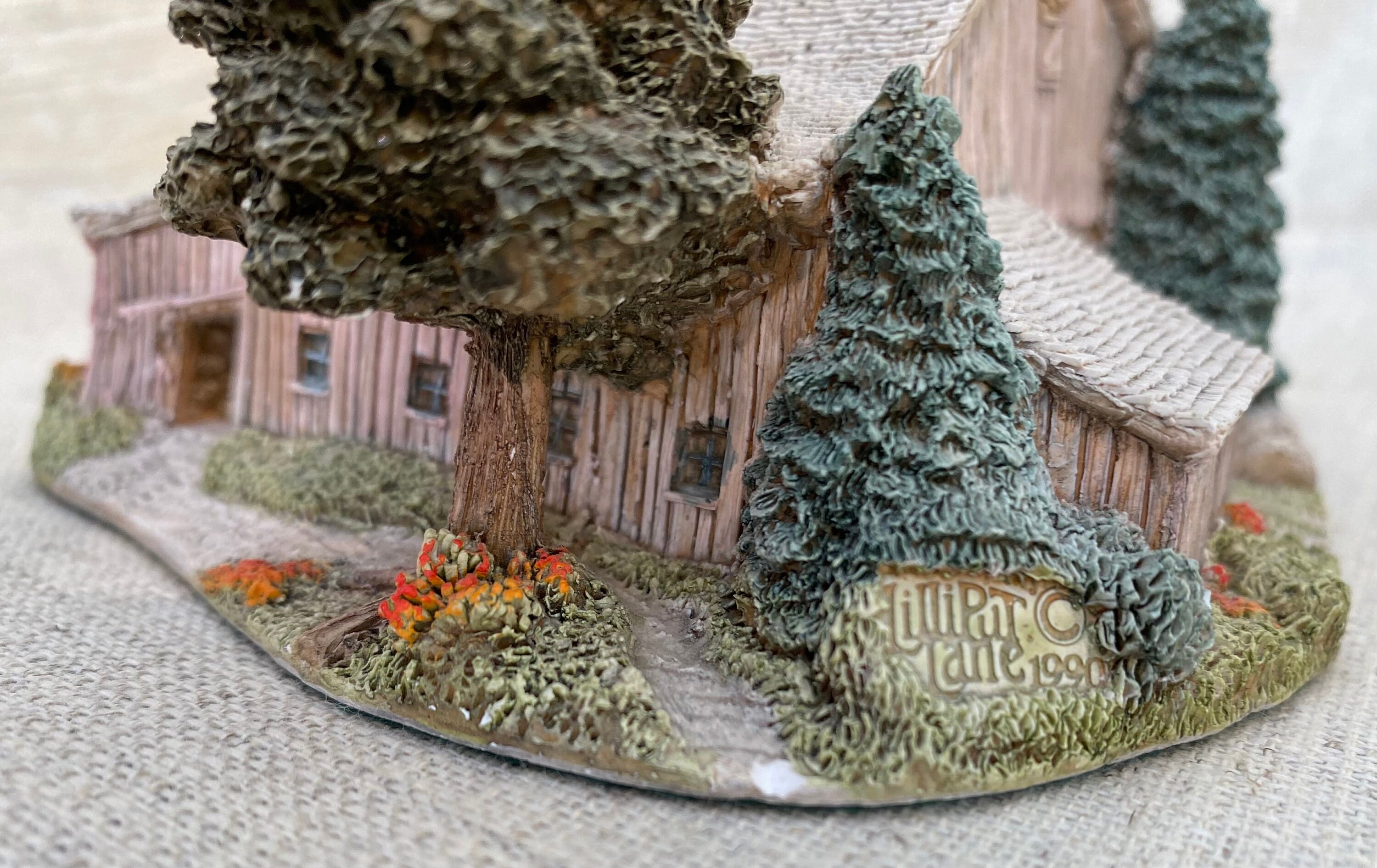 Lilliput Lane Pepsi Cola Barn the American Landmarks Collection