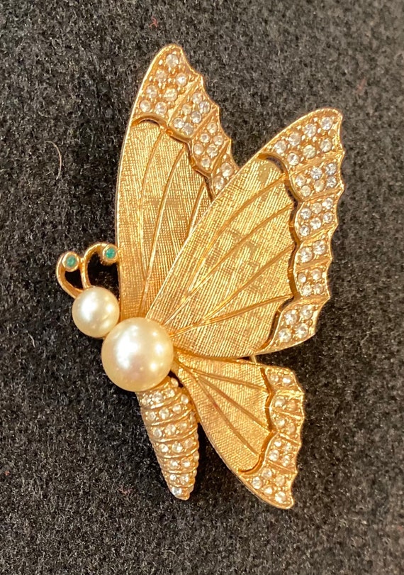 Vintage Ciner Butterfly Brooch Brushed Gold Rhines