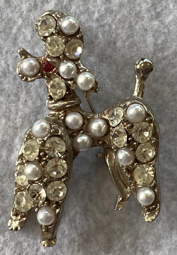 Vintage Rhinestone and Faux Pearl Poodle Brooches - image 4