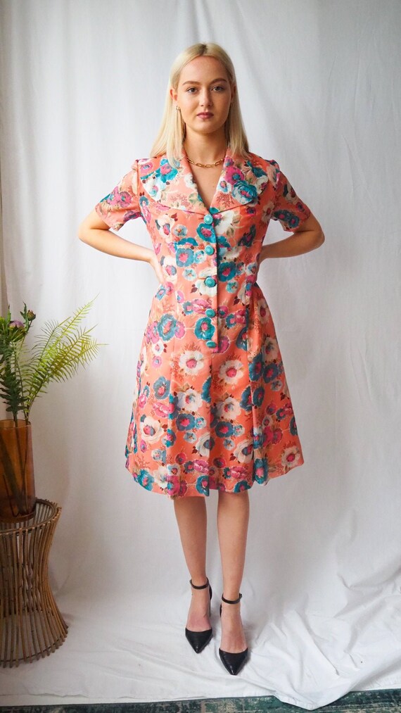 Vintage 1970's pink floral button up dress