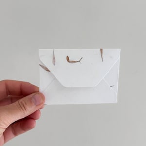 Handgeschöpfte Maispapierumschläge – Mini-Papierumschläge aus echtem Mais, rustikale weiße Umschläge