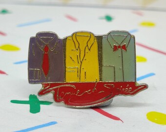 Heavy metal maniac rock enamel pin badge Hat tie lapel scarf bag denim or leather jacket accessorie life AGB 1988