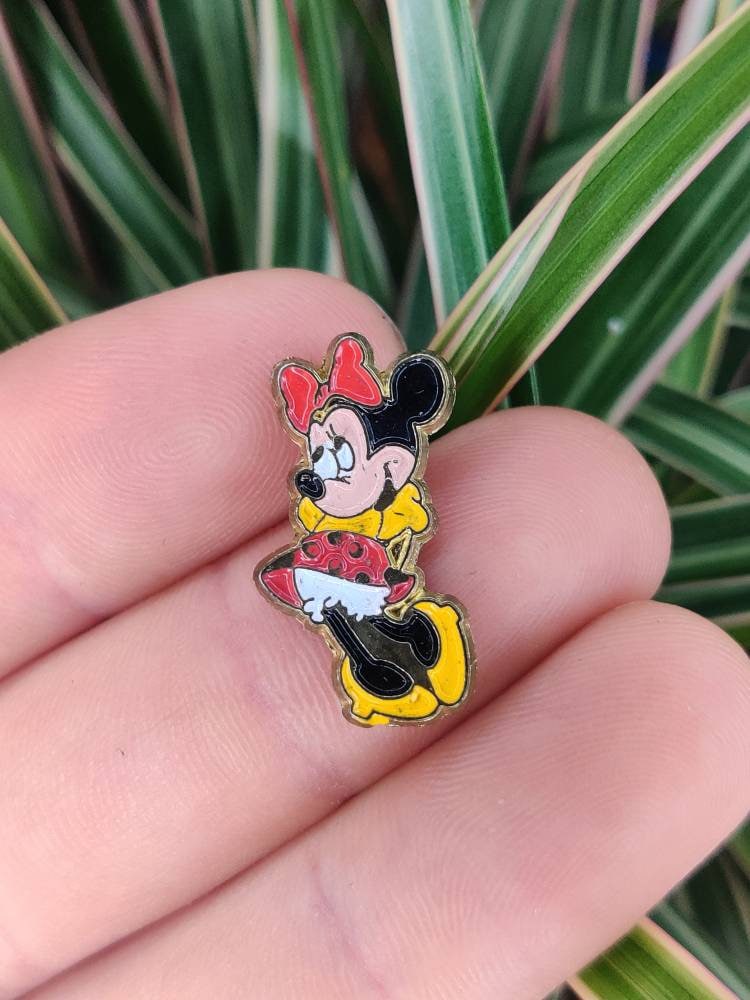 Iron on patches - MINNIE MOUSE M Disney - pink - 8x5cm