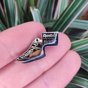 Reebok Blacktop trainer sneakers vintage pin badge. Fashion sportswear