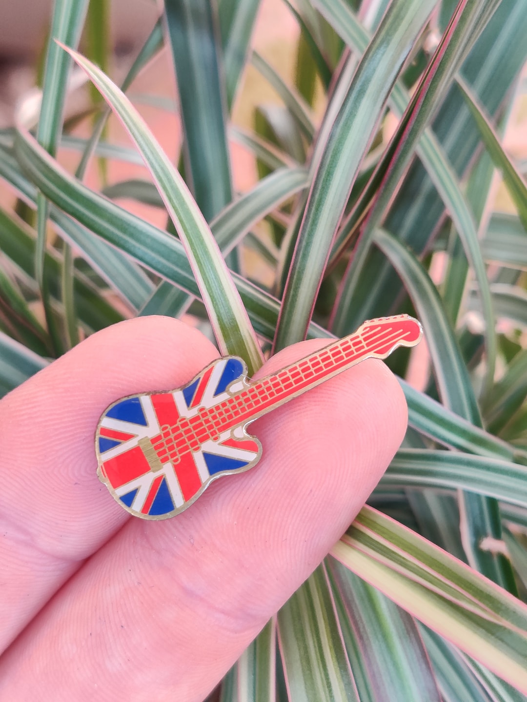 Union Jack Electric Guitar Vintage Lapel Pin Badge UK United Etsy