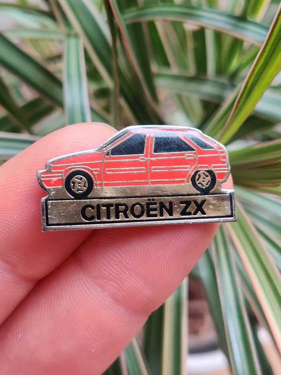 PintopiaPintopia Citroen ZX, Vintage Enamel Lapel Pin Badge. PintopiaPintopia Citroen ZX, Vintage Enamel Lapel Pin Badge.