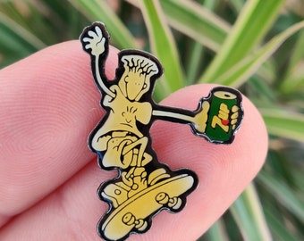 Seven up Fido dido vintage enamel lapel pin badge. 7 up 7up