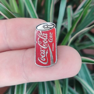 Coca Cola vintage lapel pin badge. Coke