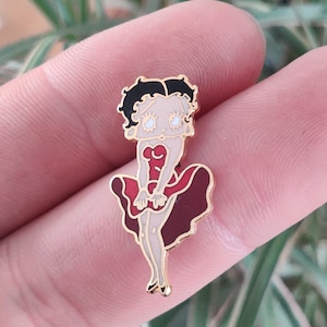 Betty Boop vintage enamel lapel pin badge.