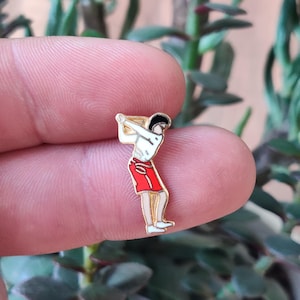 Golfer vintage enamel pin badge, Golf.