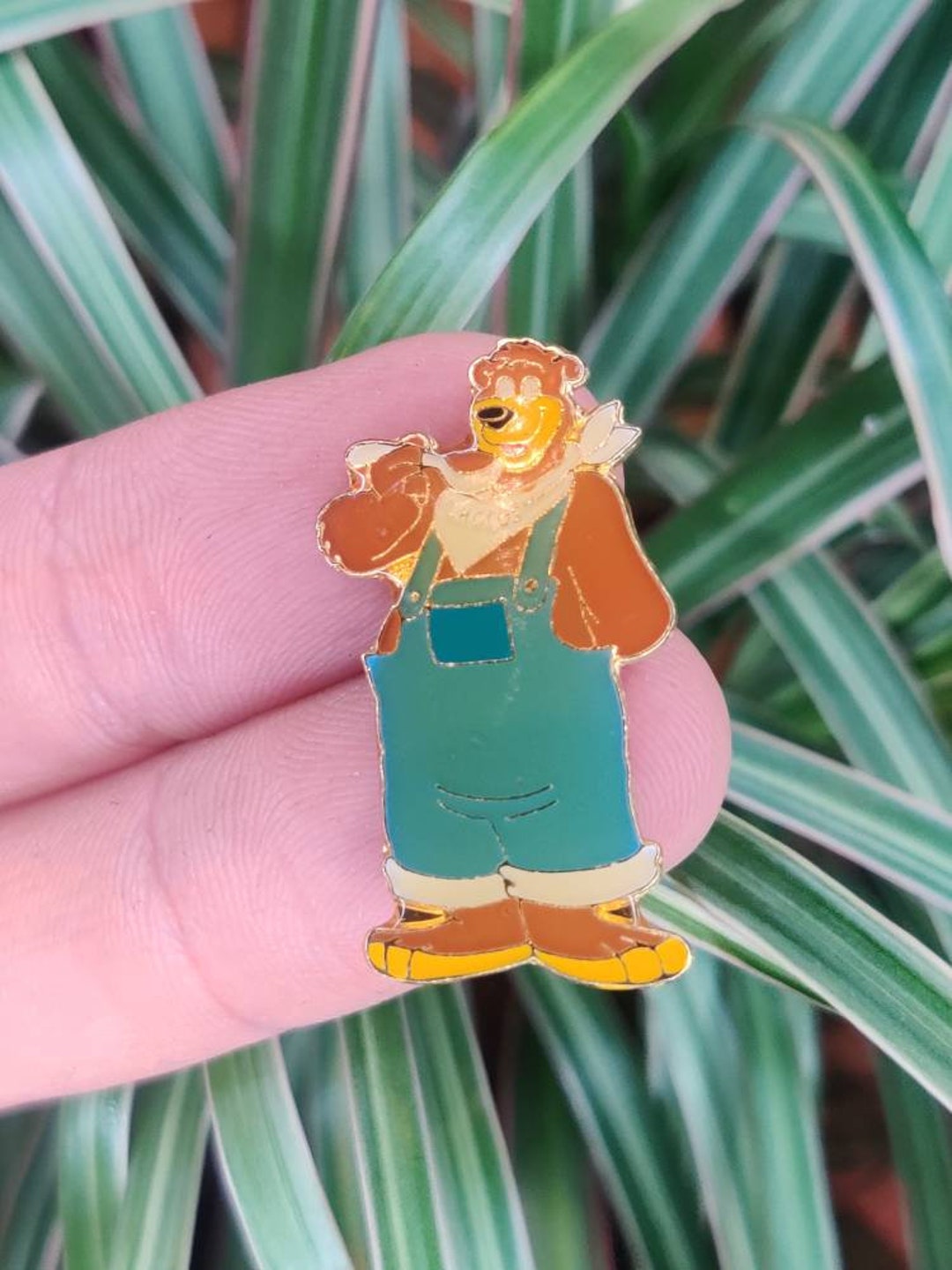 Chocos Cereal, Bear Mascot 1990's Vintage Enamel Pin Badge, Kellogg's ...