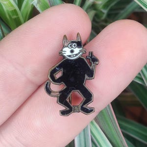 Felix the cat Antique 1920&#39;s RARE enamel pin badge, Brooch back Wade Felix