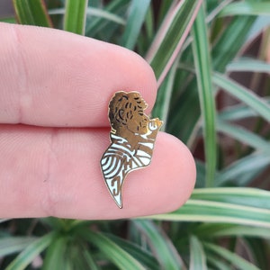Johnny Hallyday vintage enamel pin, rock and roll.