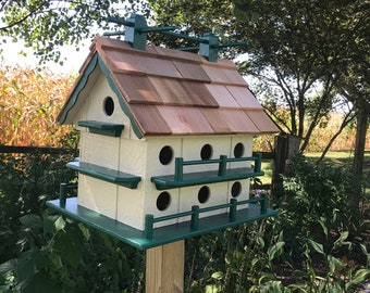 Featured image of post Martin Bird House Plans / Over unity million people put up martin houses but many fail to attract any birds because of pitiful below you will obtain free purple martin bird house plans.