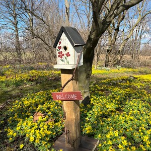 Welcome Sign with Birdhouse Porch Décor Garden Décor from Reclaimed Materials SMBHP6 image 9