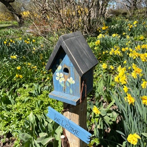 Welcome Sign with Birdhouse Porch Décor Garden Décor from Reclaimed Materials SMBHP6 image 5